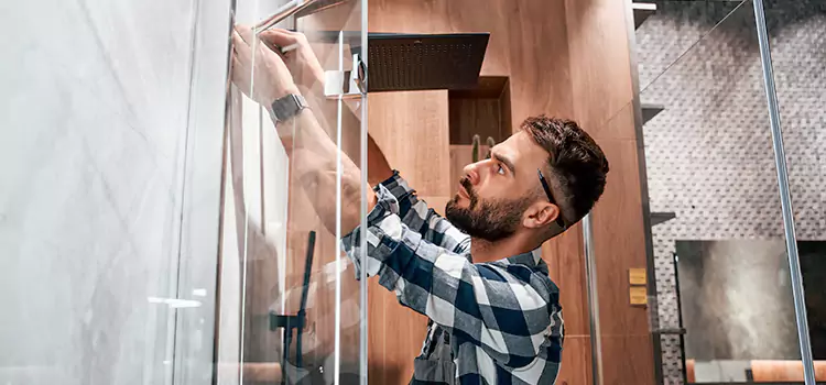 Replace Shower Doors with Frameless North Fort Myers
